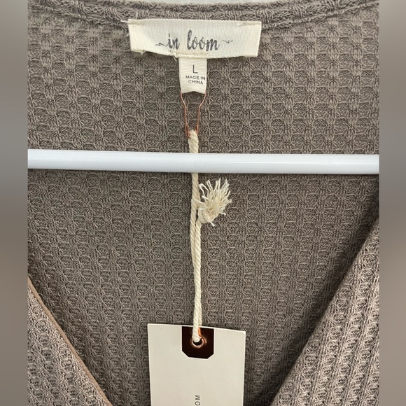 Taupe Blouse - NWT - size L - Picture 3 of 3